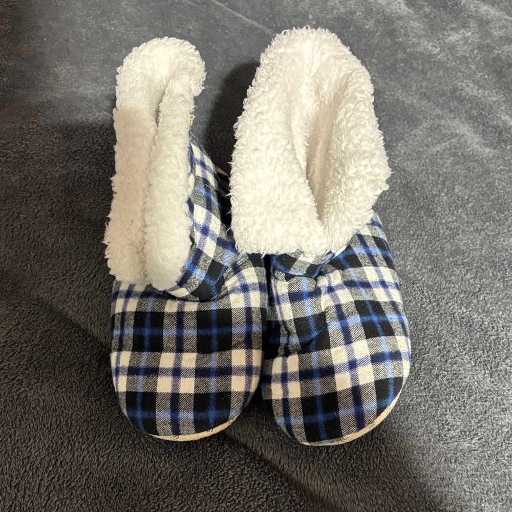 Cozy Plaid Blue and Black Kids Slippers